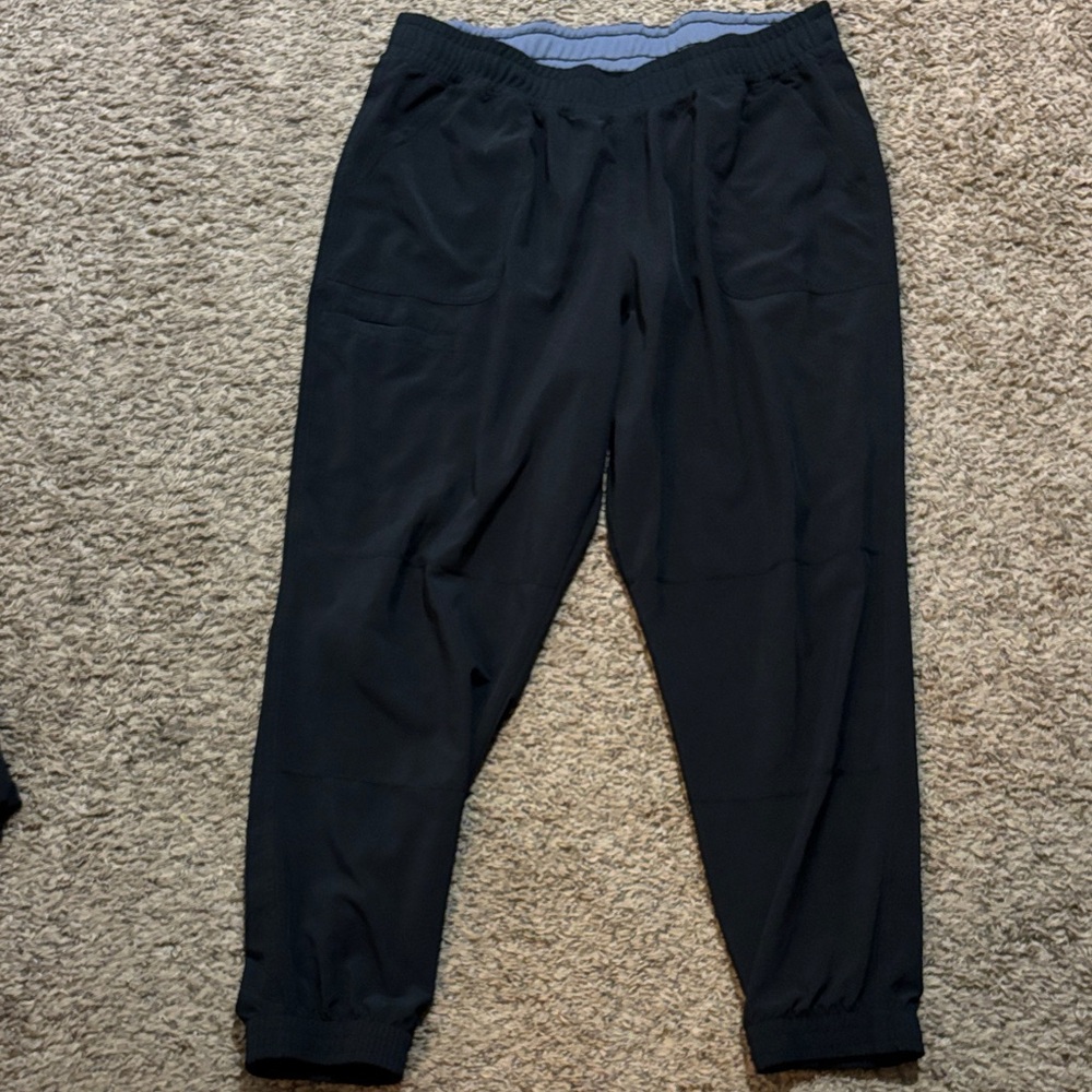 Scrubstar Women's Black Scrub Pants with Elastic Cuffs
